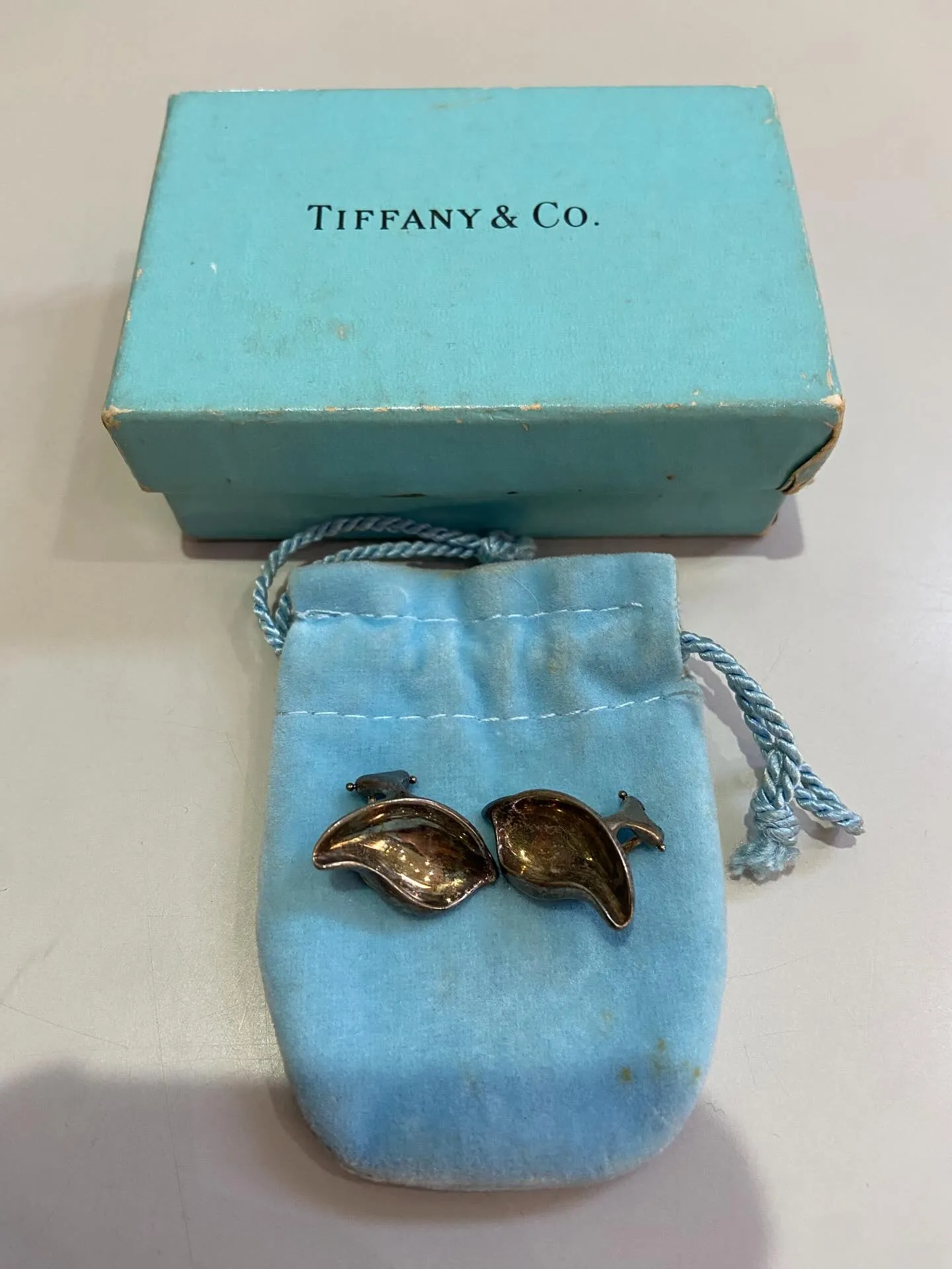 春日井市にお住まいのお客様からティファニーのアクセサリーを買...