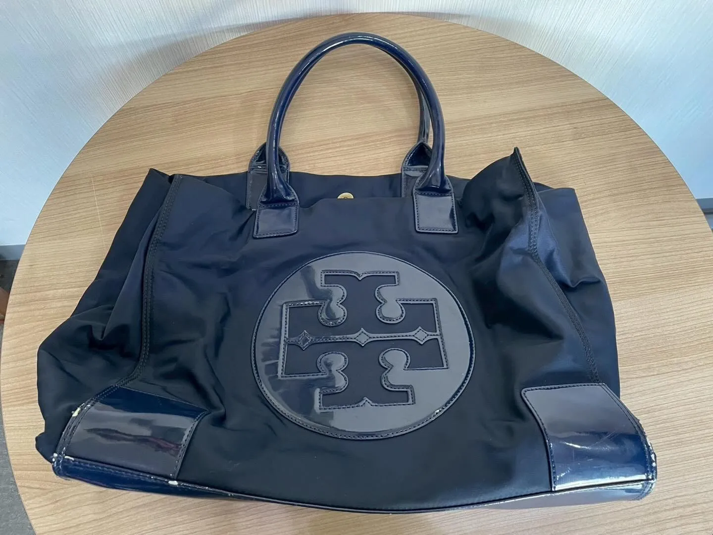 春日井にお住まいのお客様からトリーバーチのブランドバッグを買...