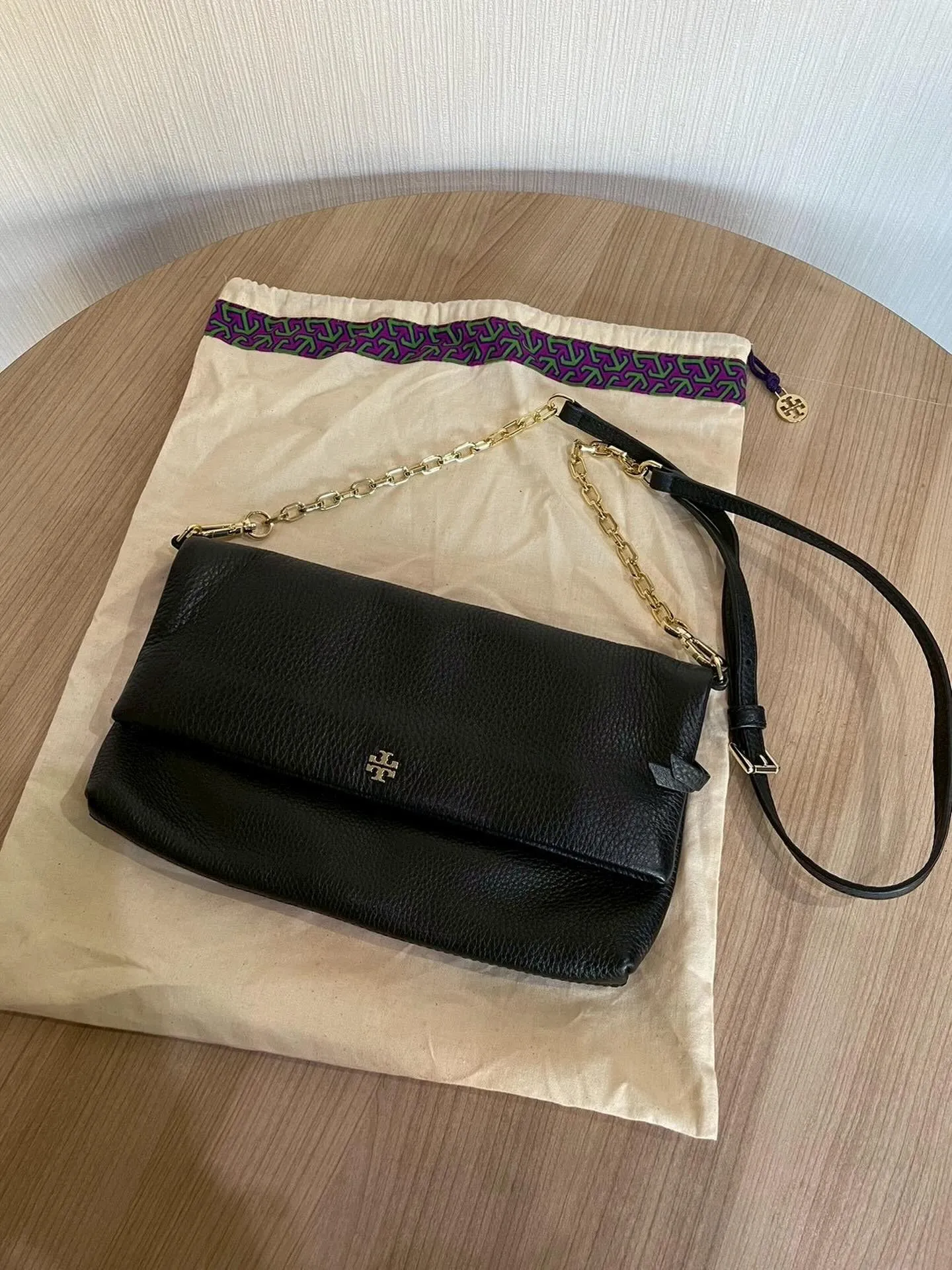 春日井にお住まいのお客様からトリーバーチのバッグを買取しまし...